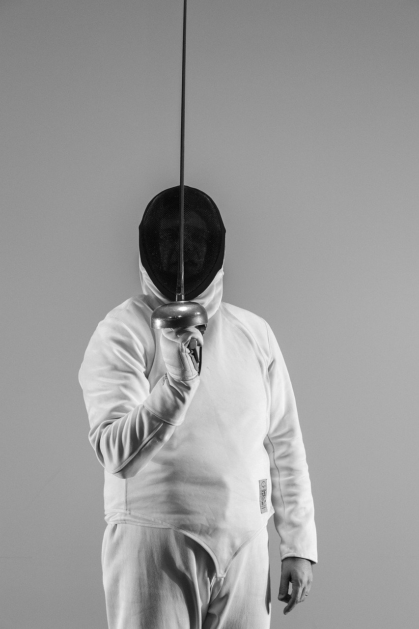 scopri il mondo affascinante della scherma, un'arte marziale elegante e strategica. impara le tecniche, la storia e l'importanza della scherma, e unisciti a noi per vivere l'emozione di questo sport!