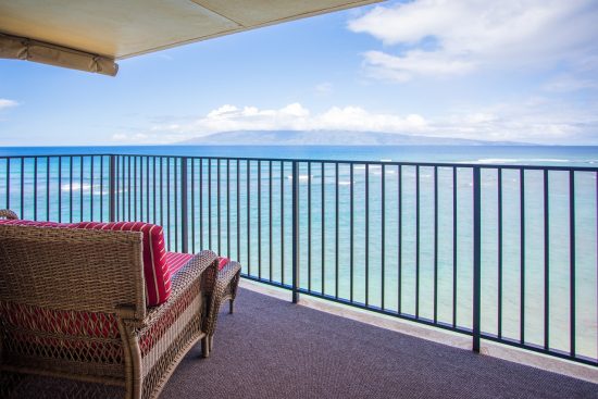 scopri come curare le piante da balcone per mantenerle sempre verdi e in salute. suggerimenti utili su irrigazione, esposizione al sole e fertilizzazione per un balcone fiorito tutto l'anno.